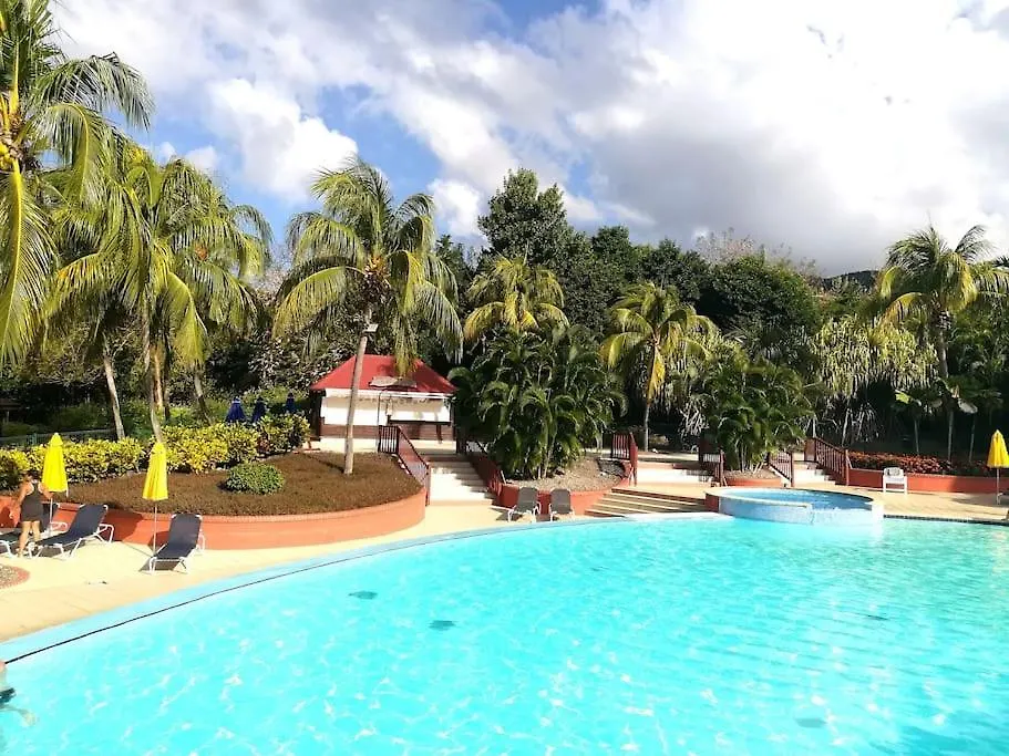 Le Trinidad Coco Village Vacances - Superbe Vue Mer -Grand Studio Sainte-Luce 0*,  Martinik
